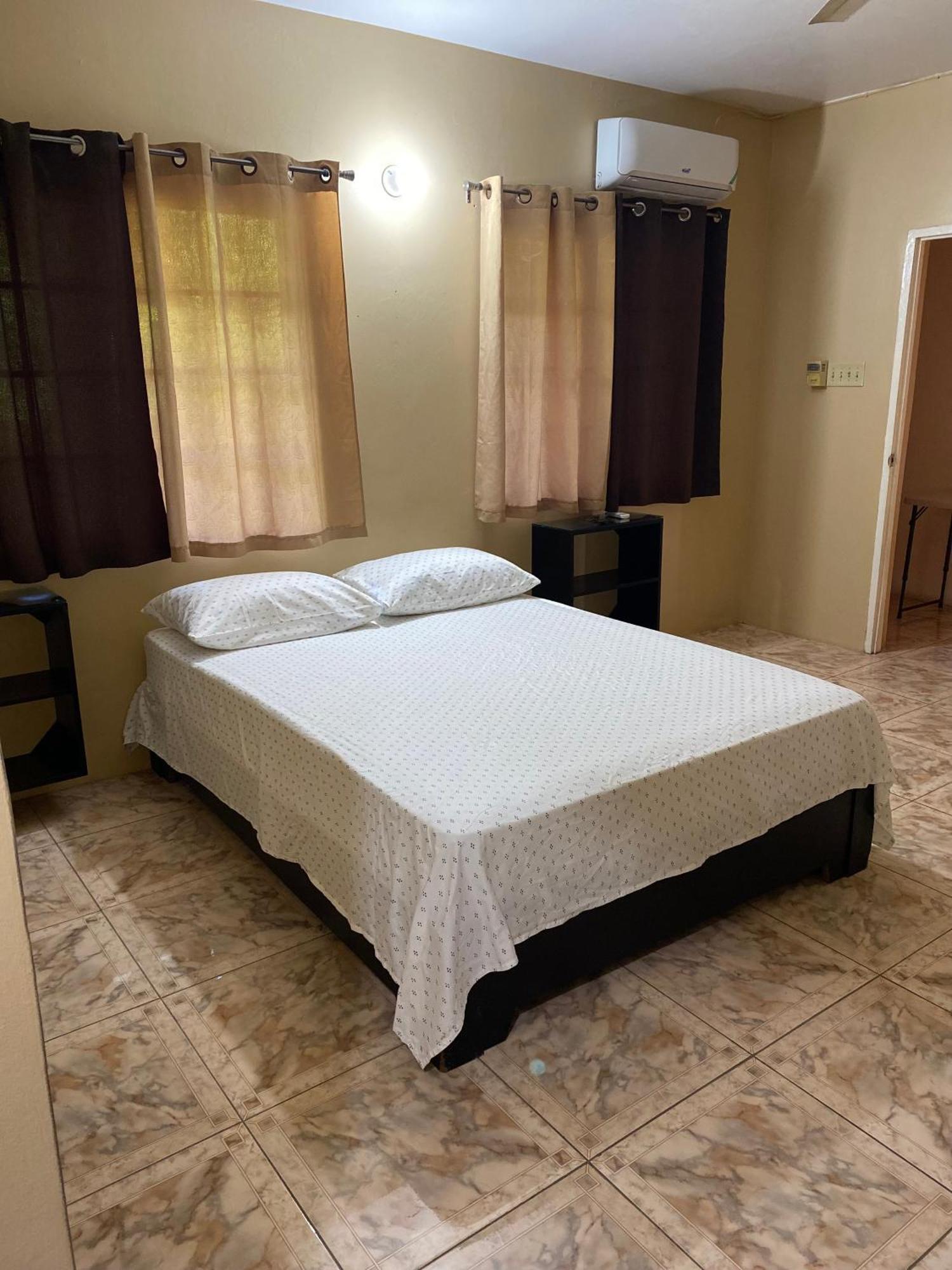 Marshan Villa Montego Bay Eksteriør billede